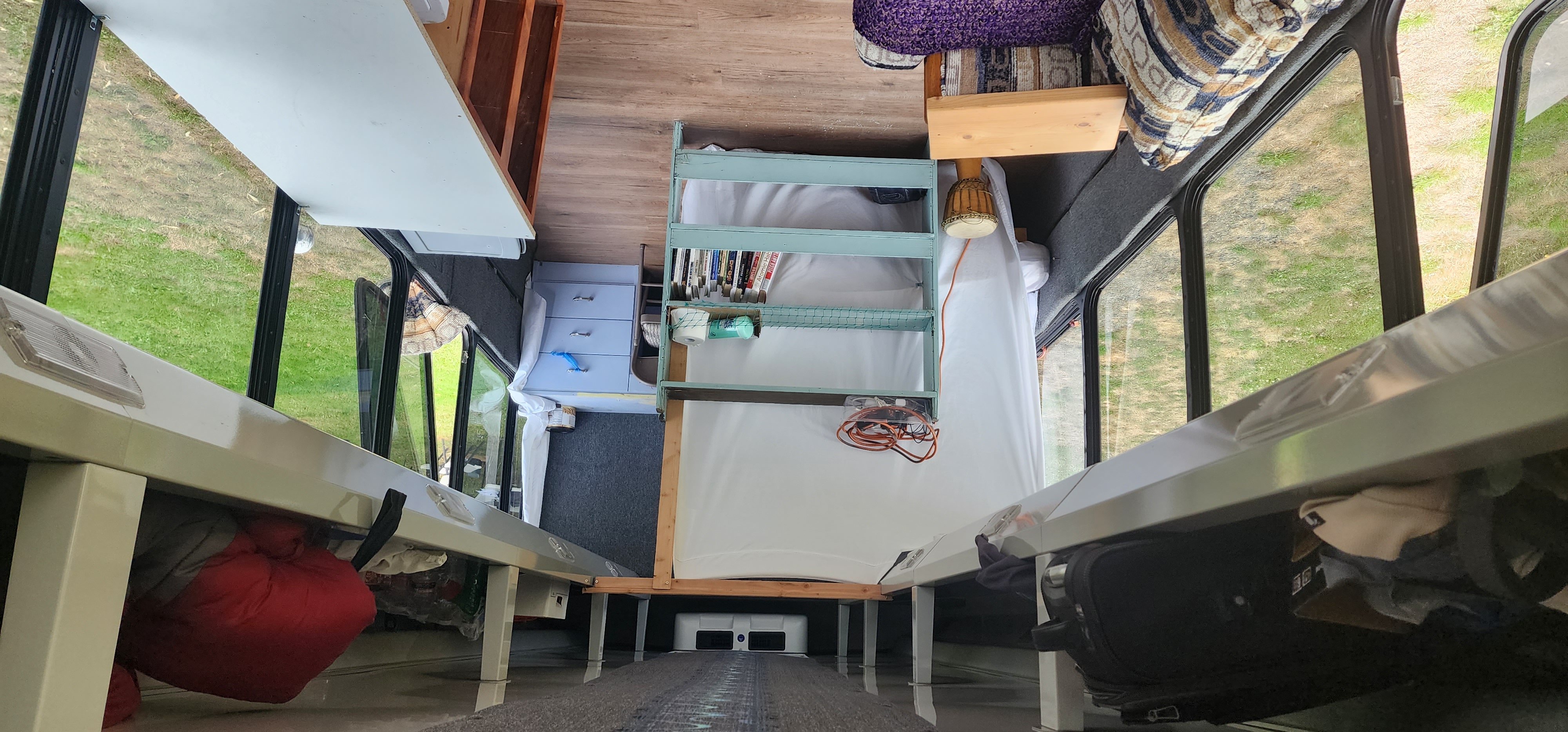 2007 GMC C5500 party bus interior